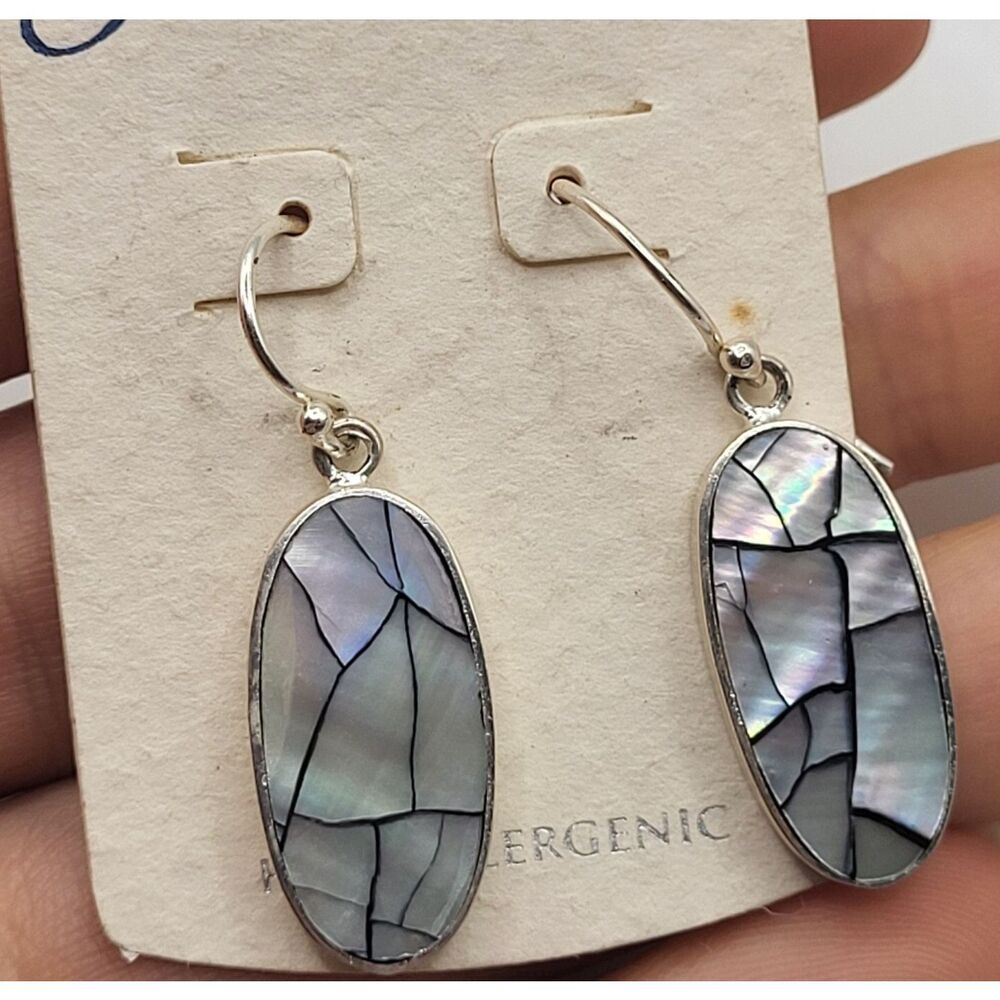 Jody Coyote Mother of Pearl Hypoallergenic Dangle Drop Earrings 1.5in